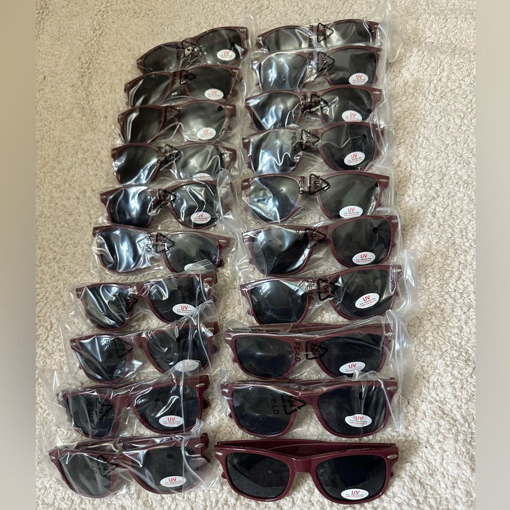 20 New Geico Plastic Sunglasses,New,Unisex